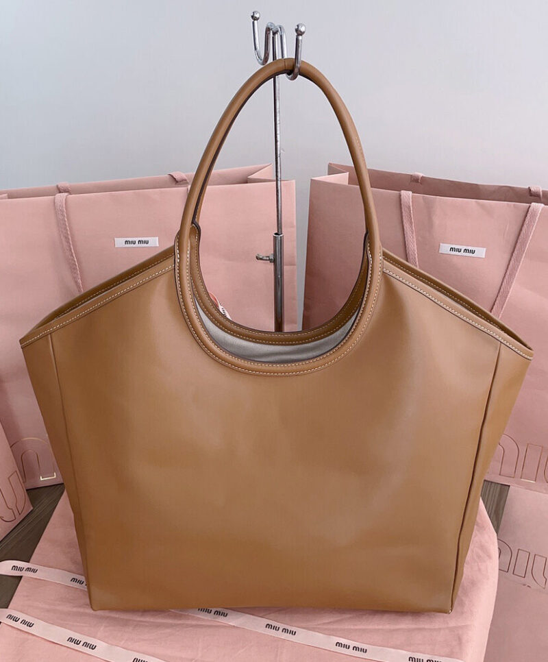 Miumiu IVY Leather Bag 5BG276